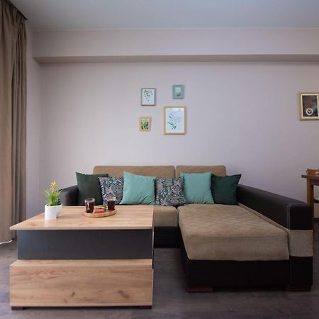 Gg Home - Cozy 1 Bedroom Apartment On Kazbegi Avenue 15 Tbilisi Ngoại thất bức ảnh