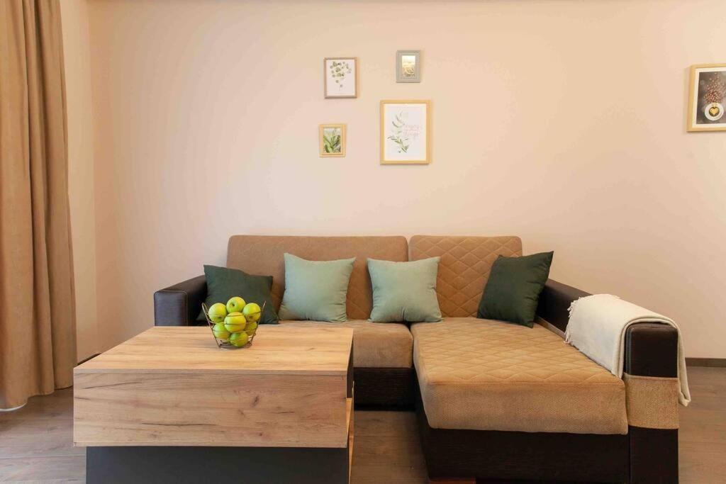 Gg Home - Cozy 1 Bedroom Apartment On Kazbegi Avenue 15 Tbilisi Ngoại thất bức ảnh