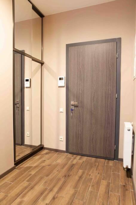 Gg Home - Cozy 1 Bedroom Apartment On Kazbegi Avenue 15 Tbilisi Ngoại thất bức ảnh