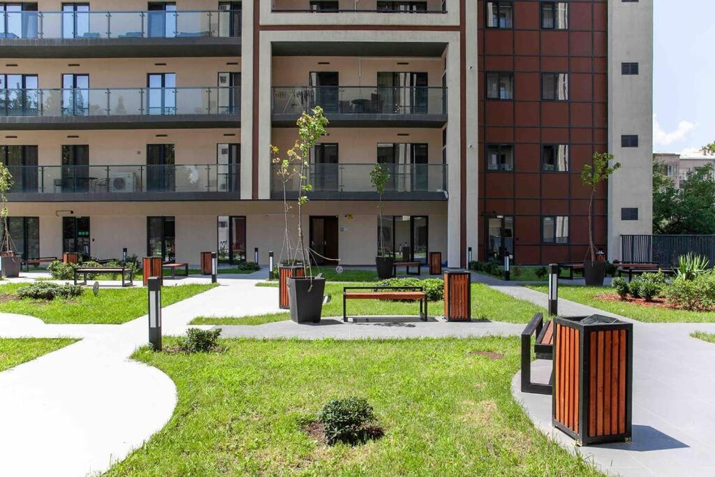 Gg Home - Cozy 1 Bedroom Apartment On Kazbegi Avenue 15 Tbilisi Ngoại thất bức ảnh
