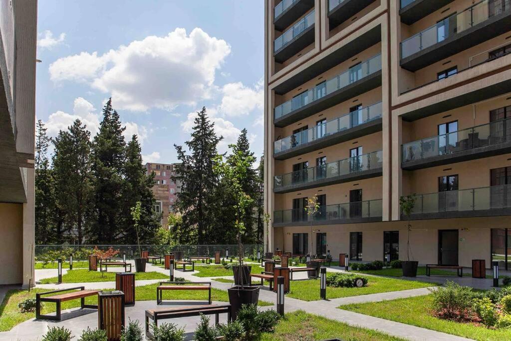 Gg Home - Cozy 1 Bedroom Apartment On Kazbegi Avenue 15 Tbilisi Ngoại thất bức ảnh