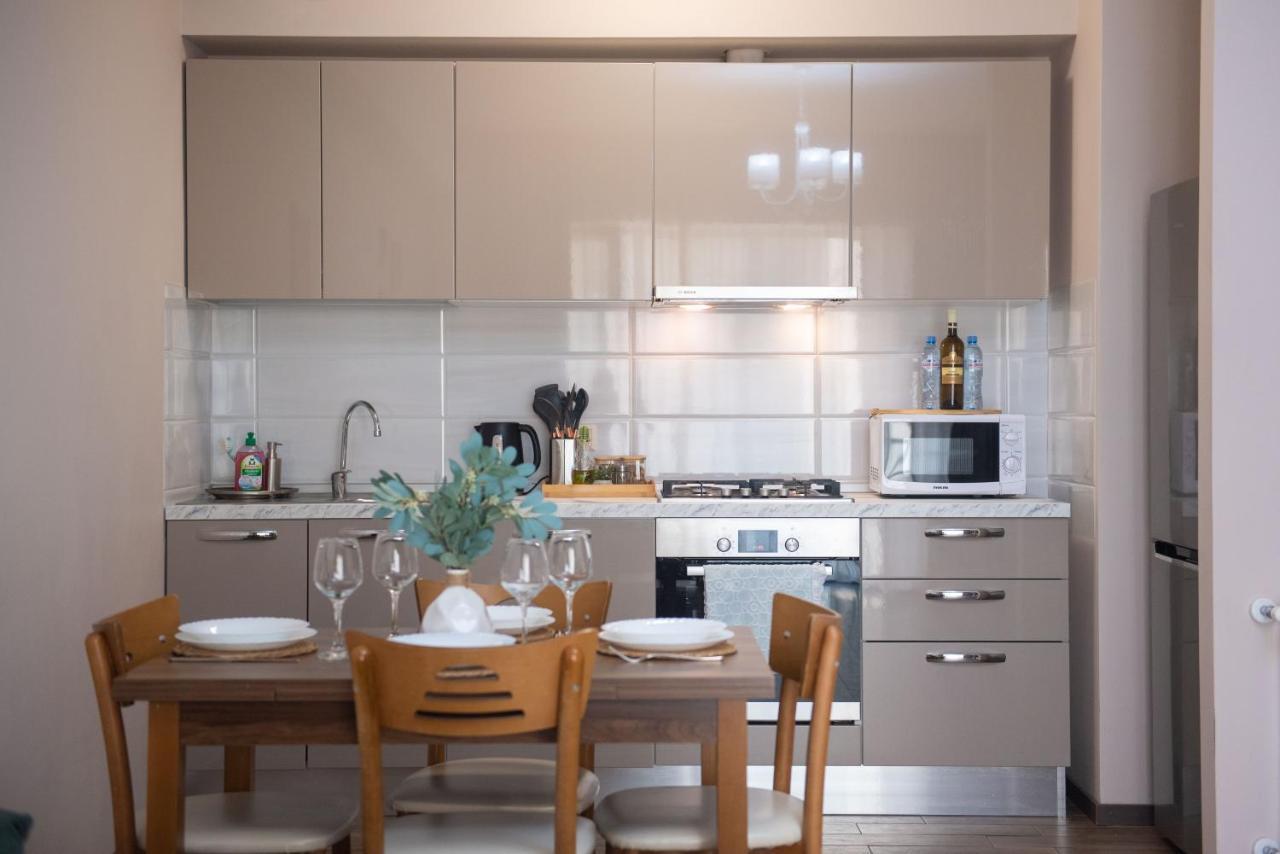 Gg Home - Cozy 1 Bedroom Apartment On Kazbegi Avenue 15 Tbilisi Ngoại thất bức ảnh