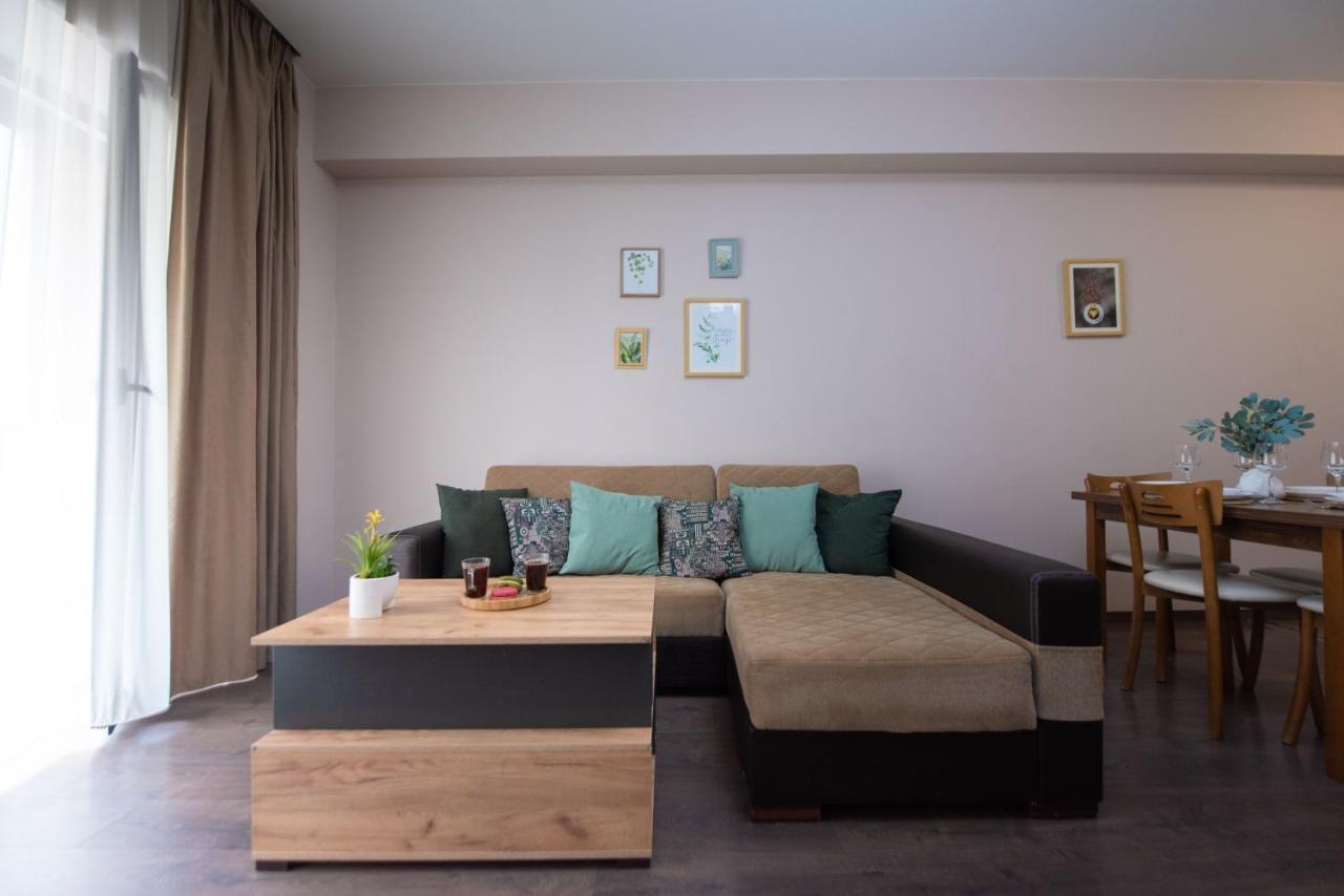 Gg Home - Cozy 1 Bedroom Apartment On Kazbegi Avenue 15 Tbilisi Ngoại thất bức ảnh