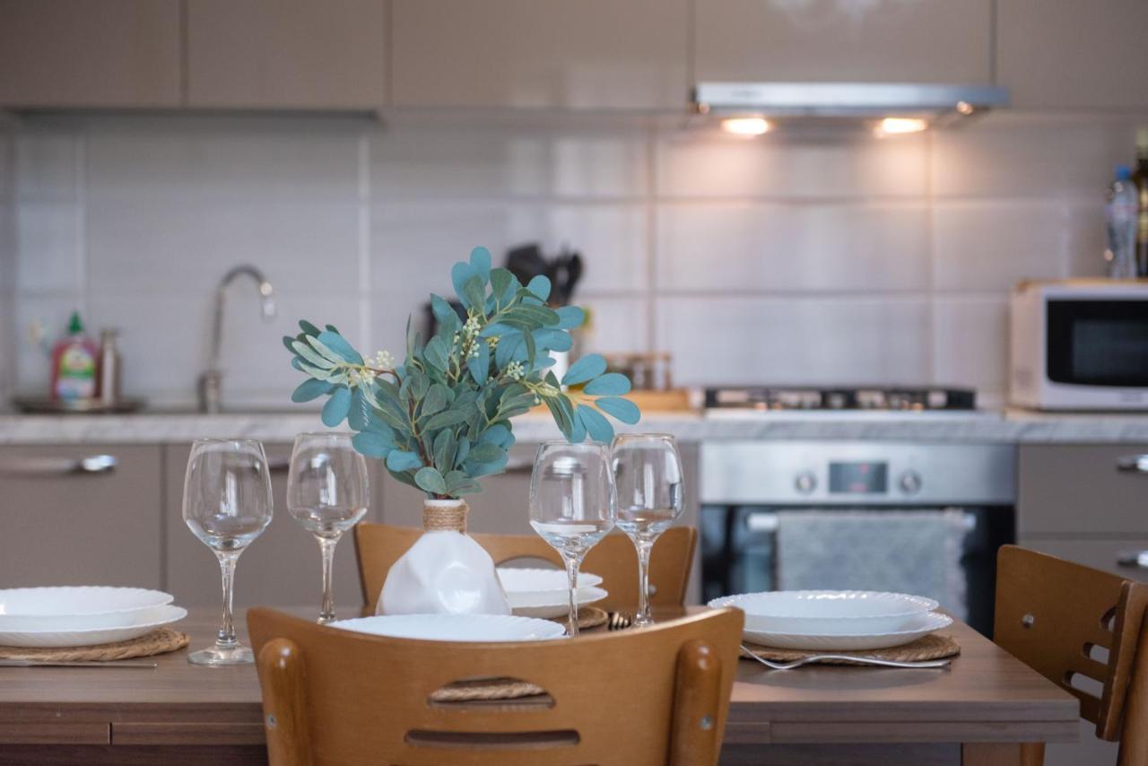 Gg Home - Cozy 1 Bedroom Apartment On Kazbegi Avenue 15 Tbilisi Ngoại thất bức ảnh